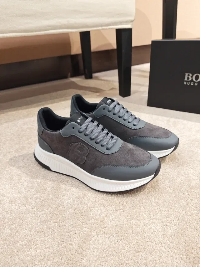 Hugo Boss Gris Blanc Daim et Cuir Haut Embossed Monogram Logo Lifestyle Sneakers 4