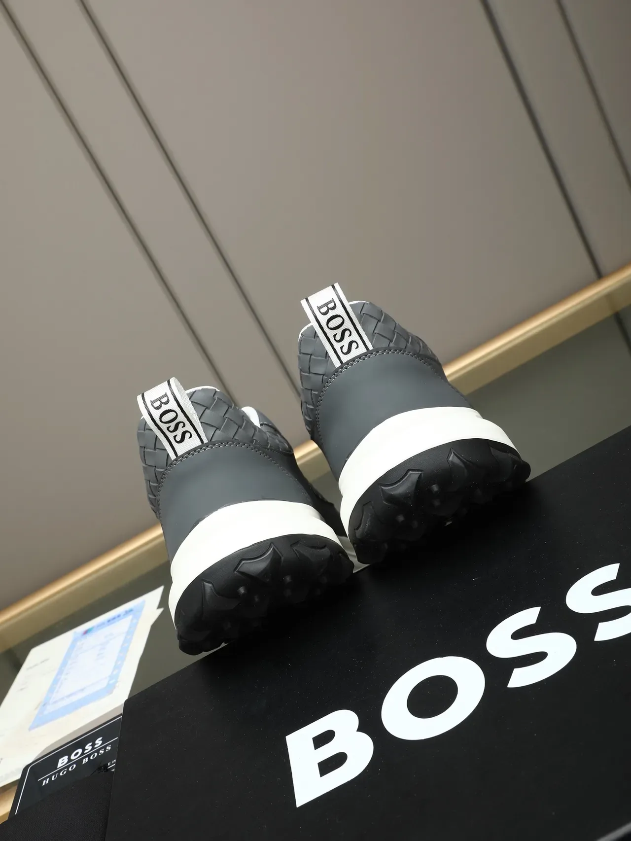 Hugo Boss Sneakers Lifestyle Gris en Cuir Tissé 3