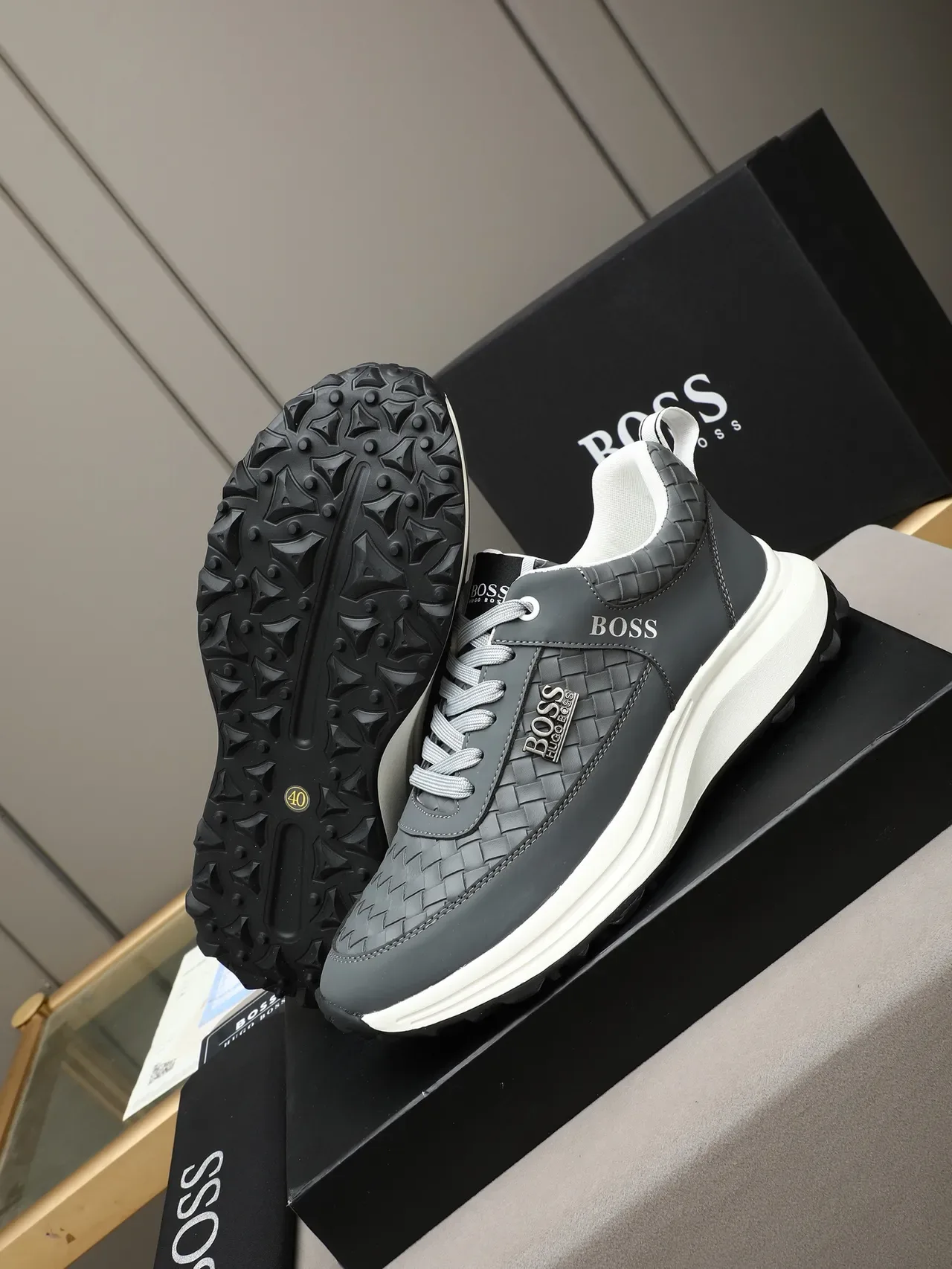 Hugo Boss Sneakers Lifestyle Gris en Cuir Tissé 4