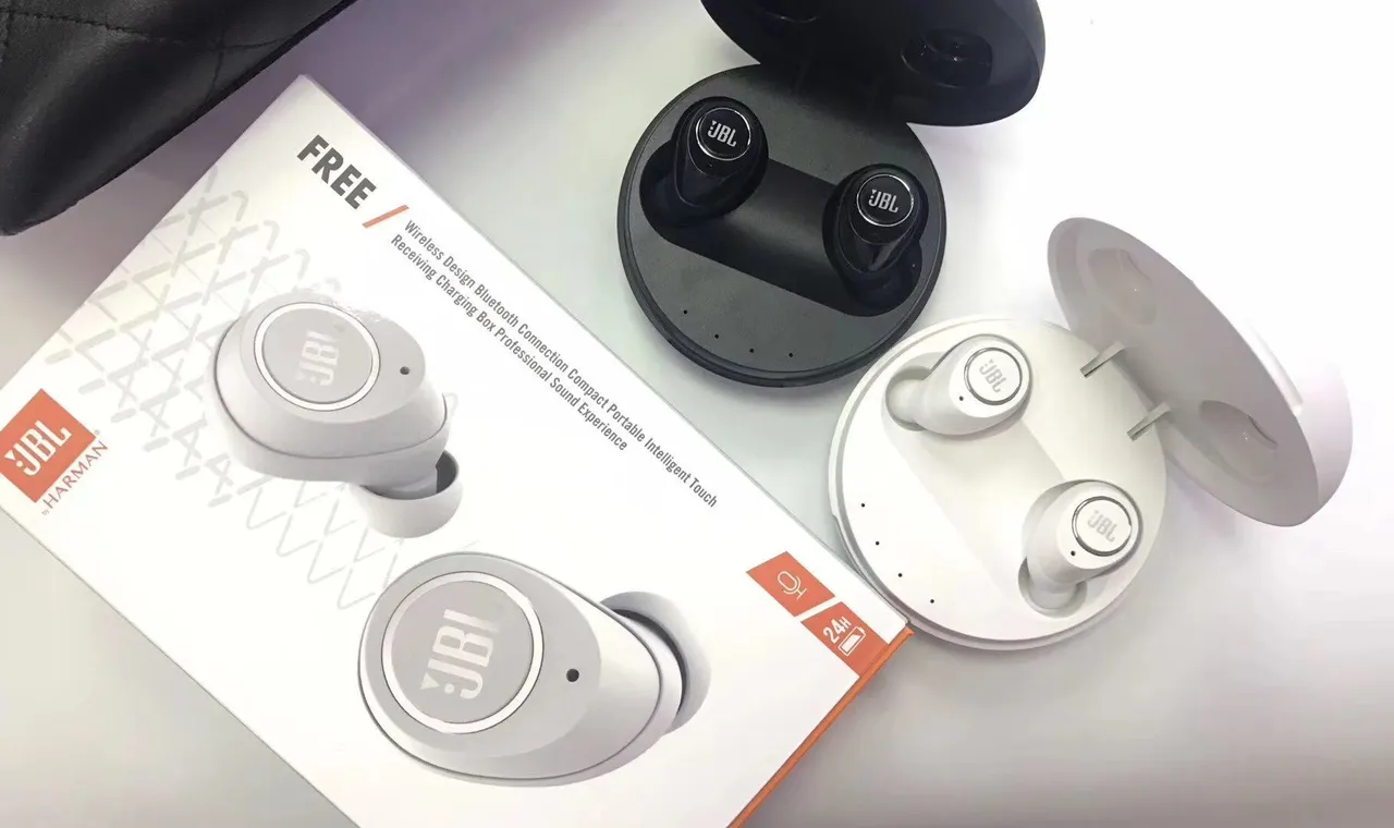 JBL TWS-5.0 Black White Compact Stemless Design Matte Finish TWS Earbuds 21