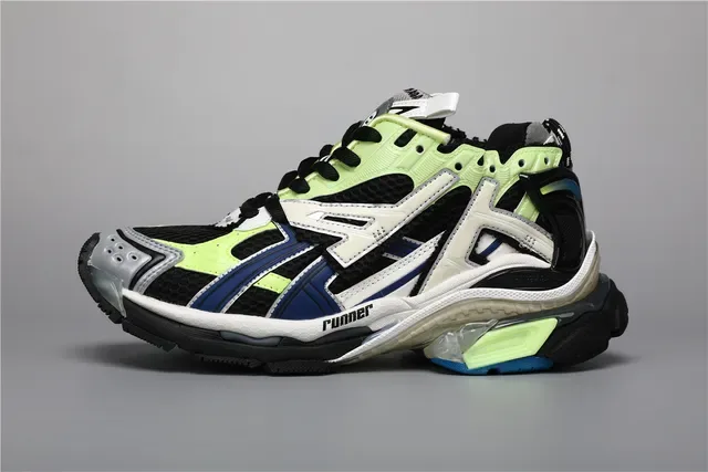 Kith Runner أسود أخضر أسلوب الحياة رياضي 9