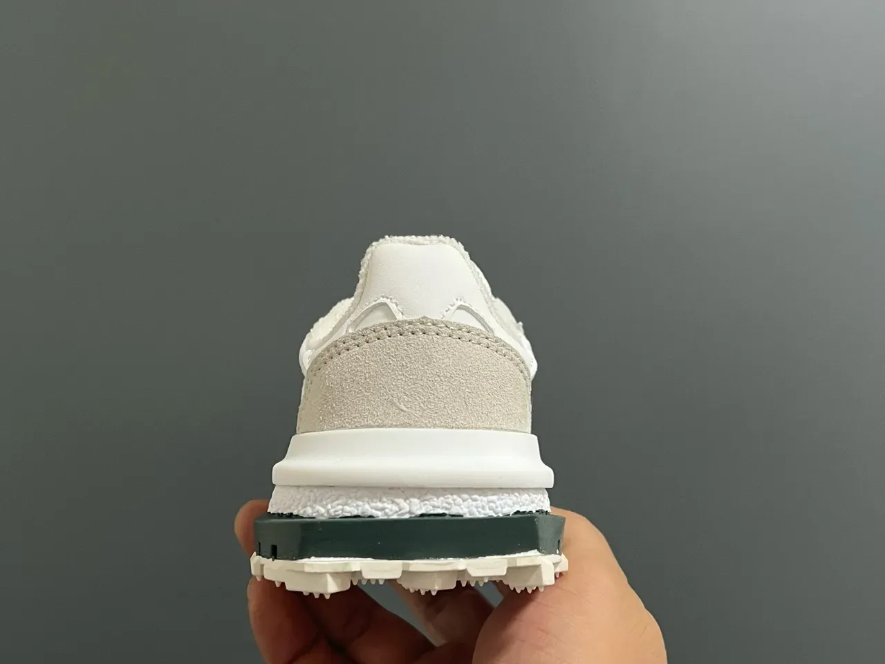 Lacoste Black White Layered Upper Textured Midsole Lifestyle Sneakers 9