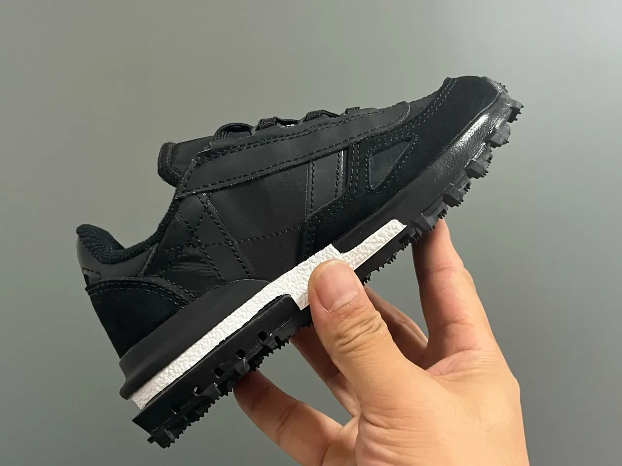 Lacoste Black White Layered Upper Textured Midsole Lifestyle Sneakers 19