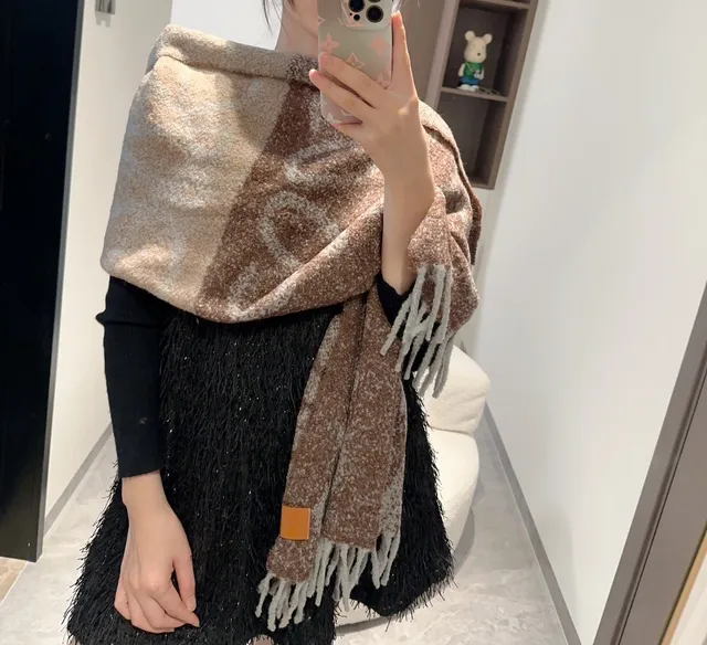 Loewe Bouclé Mottled Brown Beige Cashmere Scarf 3