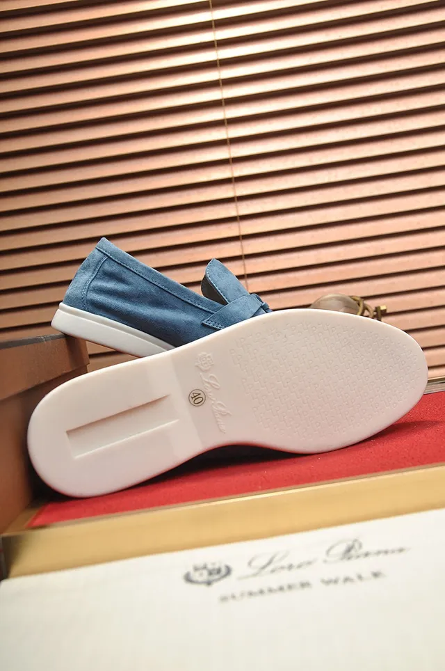 Loro Piana Mocassim de camurça azul branco com tira de franjas 4