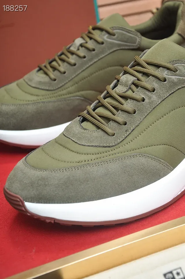 Loro Piana Chaussures lifestyle en daim vert olive et textile 4