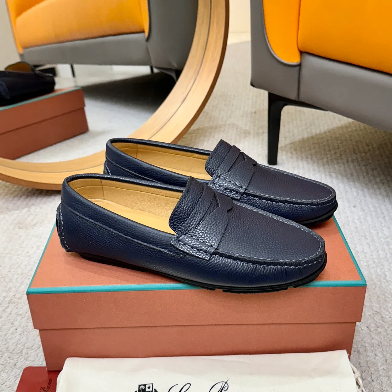 Loro Piana Penny Loafer Bleu Marine Cuir Pebbled Mocassins 4