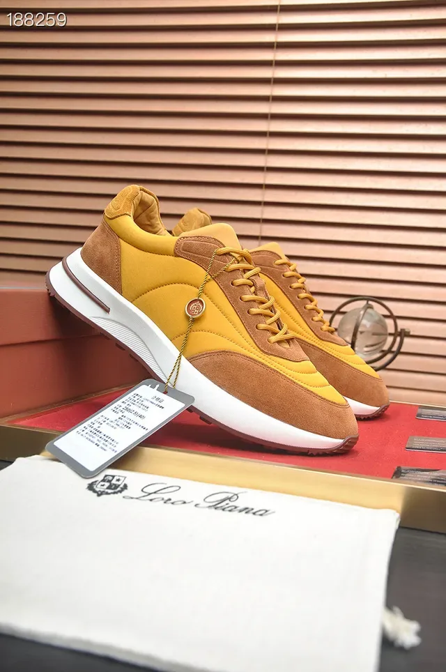 Loro Piana Tênis Lifestyle de Camurça Amarelo e Marrom 6