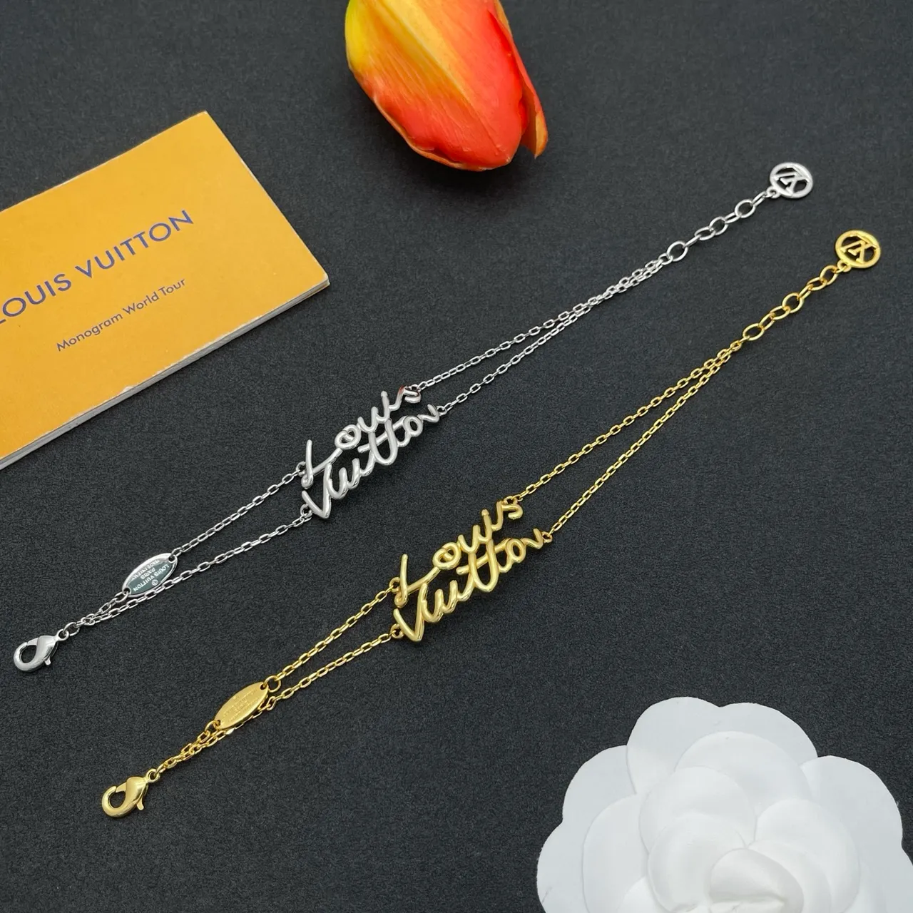 Louis Vuitton Amour Gold-Tone Chain Bracelet 2