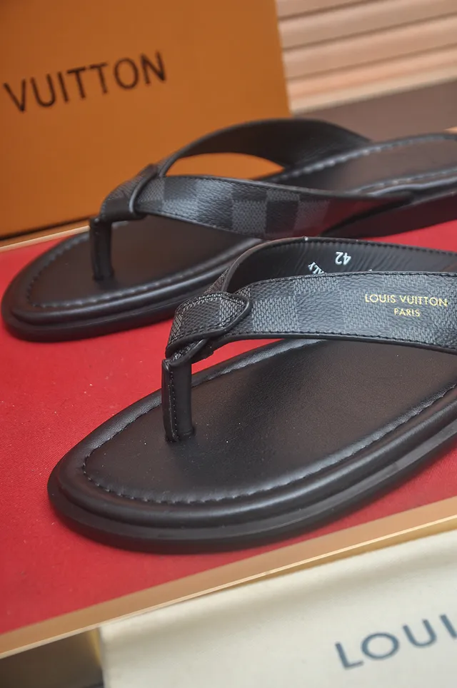 Louis Vuitton أسود بني جلدي سول ثونغ سيليويت نعال 2