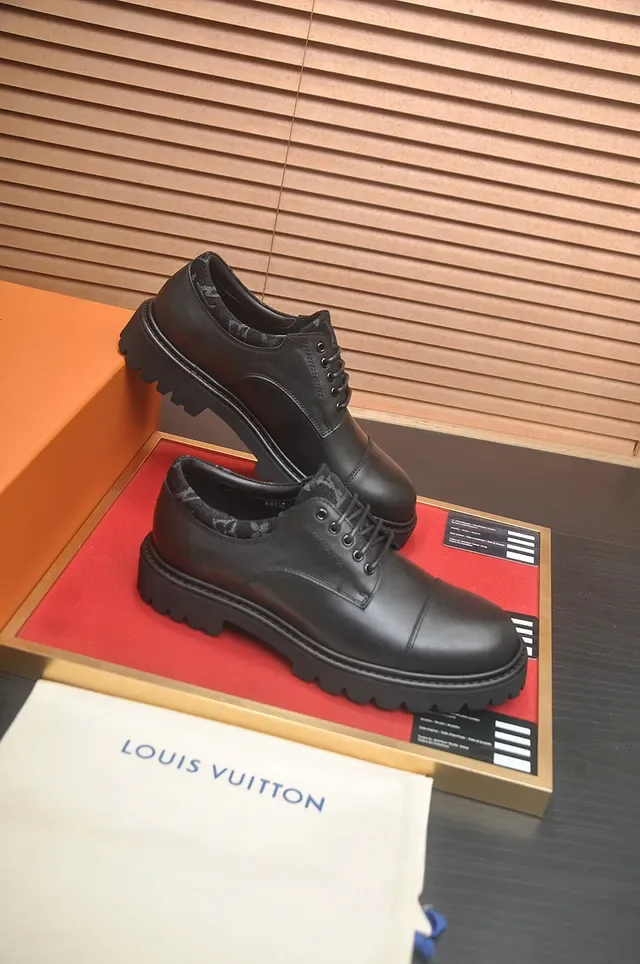 Louis Vuitton Black Cap-Toe Lace-Up Oxford Shoes 4