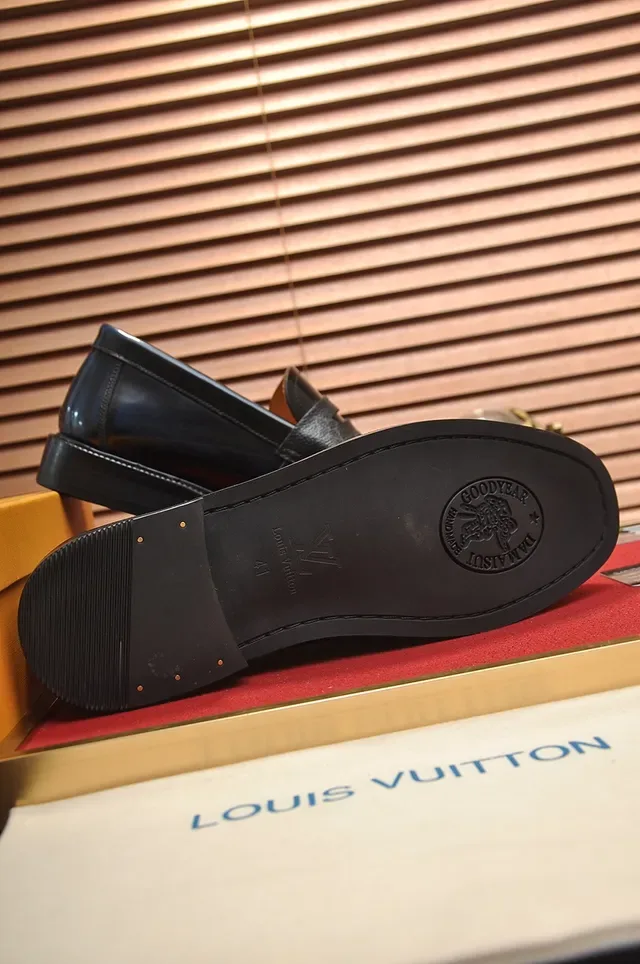 Louis Vuitton Black Glossy Leather Strap Loafers 3