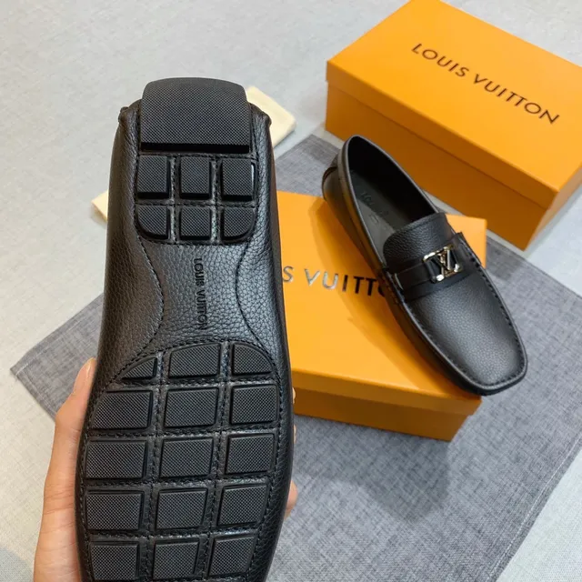 Louis Vuitton Black Gold Pebbled Leather Square-Toe Loafer 3