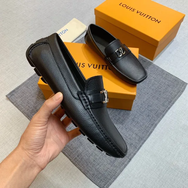Louis Vuitton Black Gold Pebbled Leather Square-Toe Loafer 4