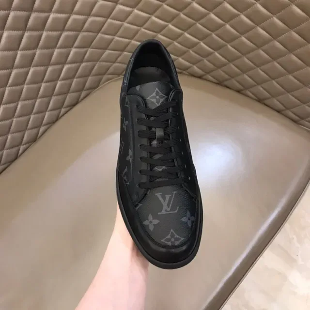 Louis Vuitton Noir Gris Monogram Imprimé Low-Top Lifestyle Sneakers 4