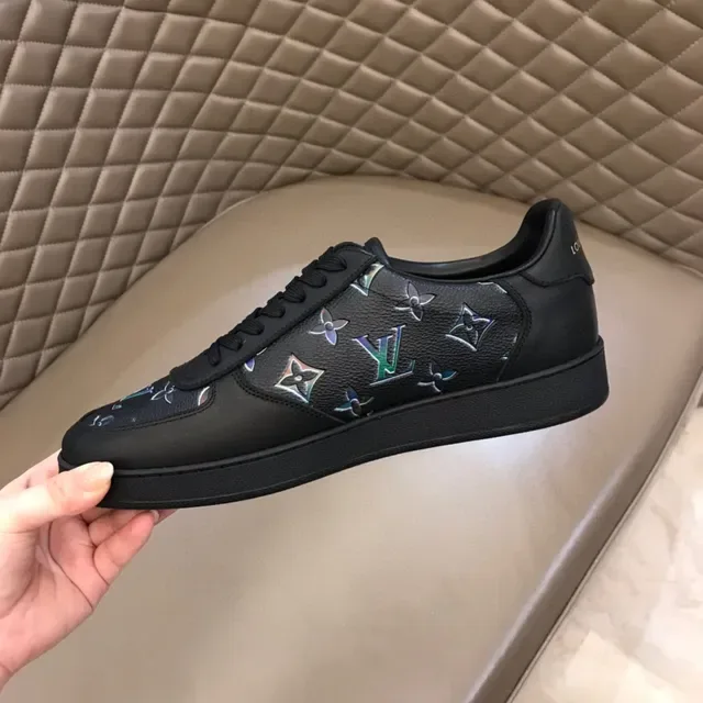 Louis Vuitton Black Multicolor Low-Top Leather Upper Lifestyle Sneakers 3