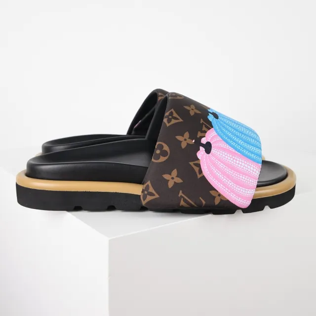 Louis Vuitton Black Multicolor Monogram Canvas Strap Sculpted Platform Sole Slippers 3