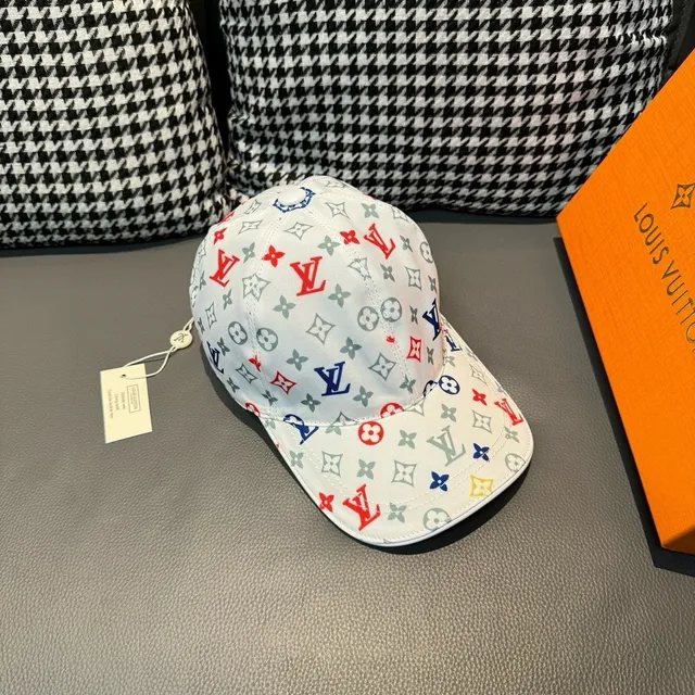 Casquette de baseball Louis Vuitton à six panneaux de construction imprimée de monogramme multicolor noir 4