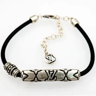 Louis Vuitton Pulsera de Cordón de Goma Negra Plateada de Metal Anticuado