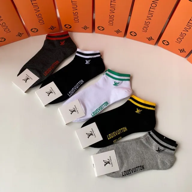 Louis Vuitton Black White Ankle-Length Ribbed Cuff Socks 4