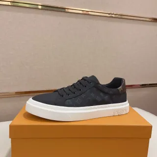 Louis Vuitton Sneakers lifestyle con suela de plataforma negra y blanca estampado con monograma parte superior de lienzo