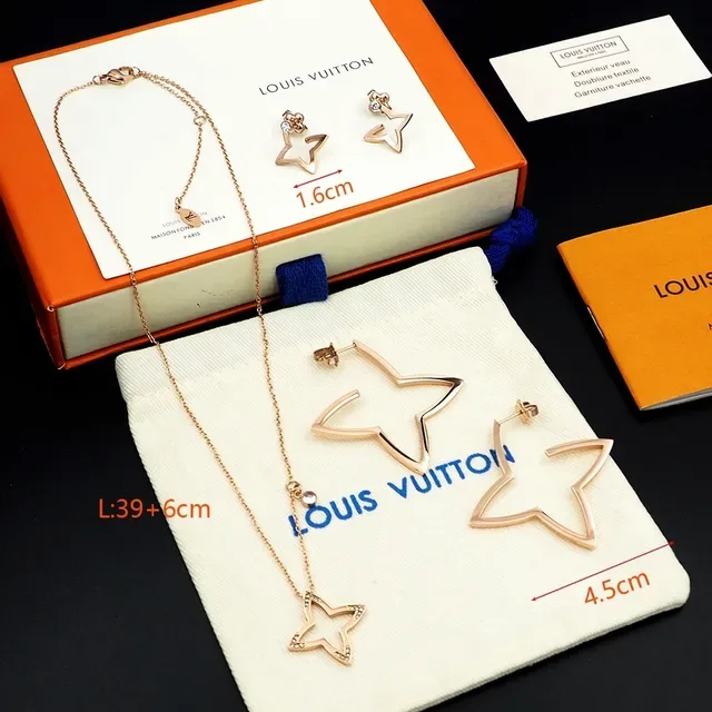 Louis Vuitton Blossom 18K Gold Diamond Necklace 2