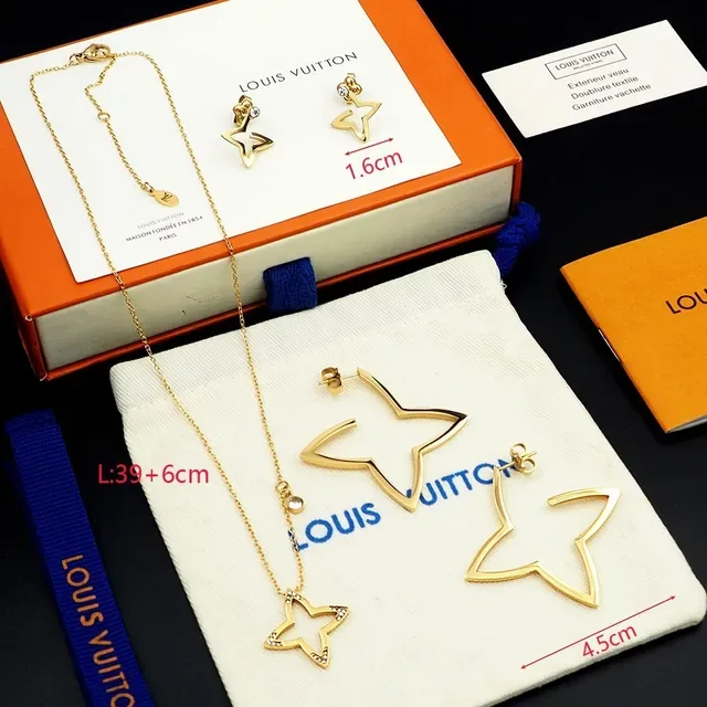 Louis Vuitton Blossom 18K Gold Diamond Necklace 4