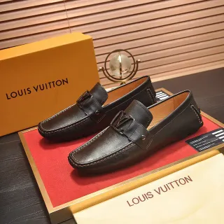 路易威登棕米色皮革乐福鞋 LV 扣带乐福鞋