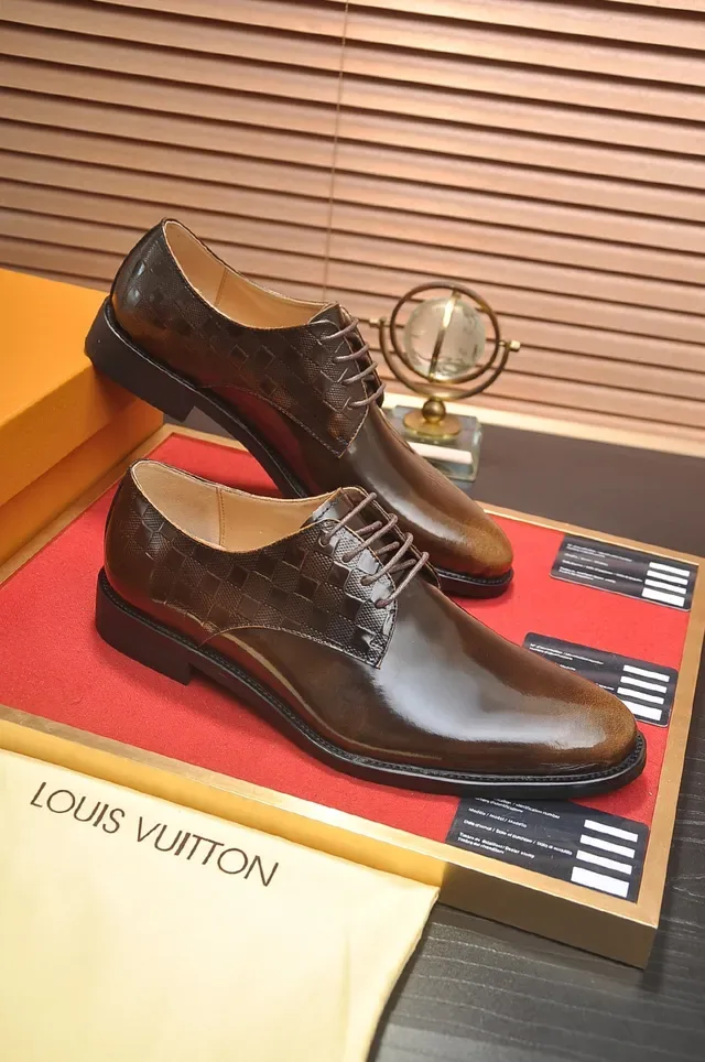 Louis Vuitton Marrón Cuero Pulido Monograma Panel Zapatos Oxford 4