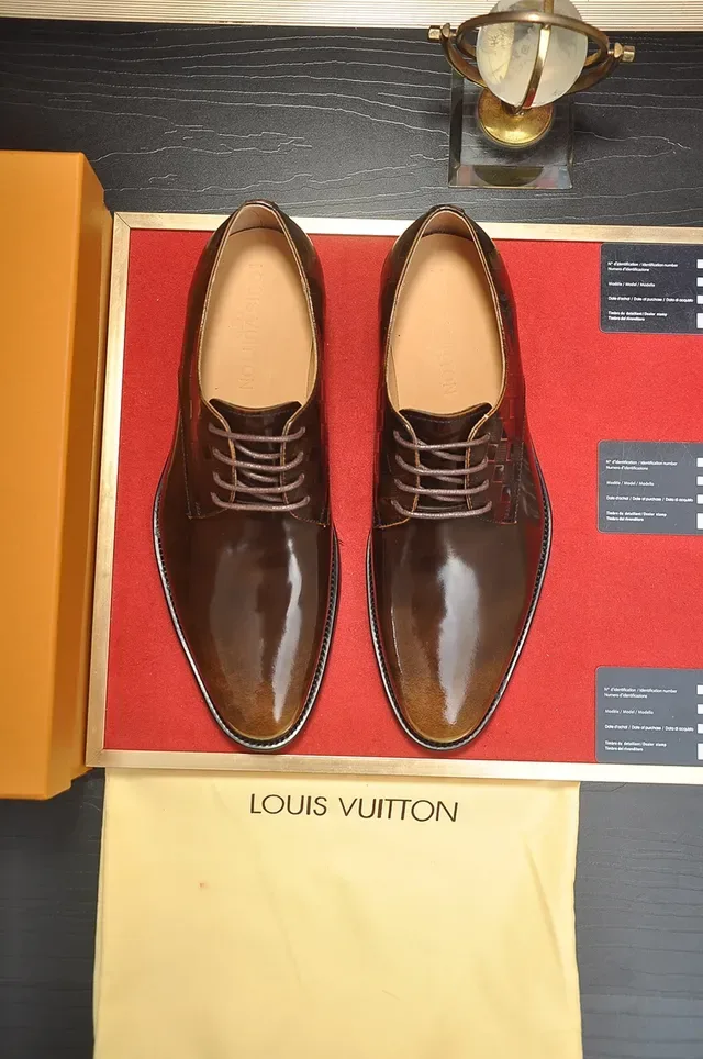 Louis Vuitton Marrón Cuero Pulido Monograma Panel Zapatos Oxford 5