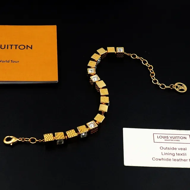 Louis Vuitton Cube-Link Crystal Bracelet 8