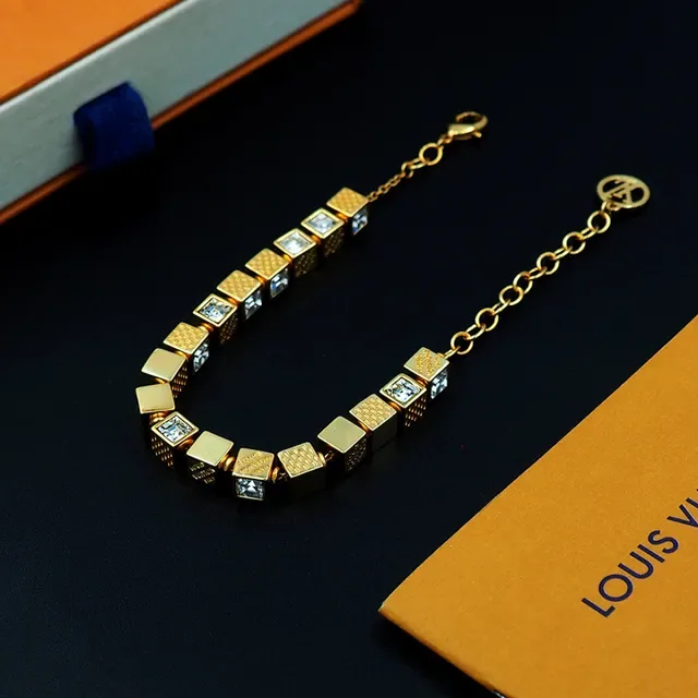 Louis Vuitton Cube-Link Crystal Bracelet 11