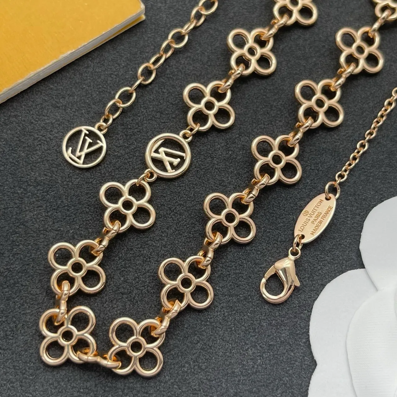 Louis Vuitton Flower Chain Gold-Tone Floral Link Necklace 4