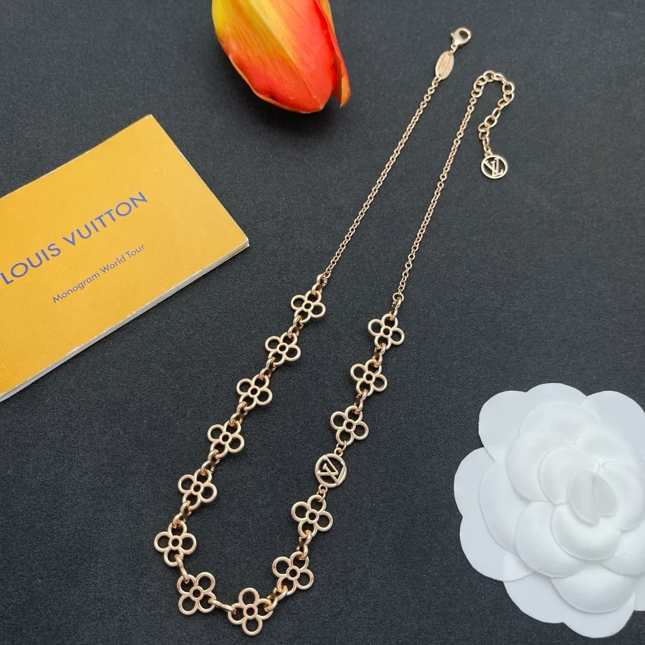 Louis Vuitton Flower Chain Gold-Tone Floral Link Necklace 8