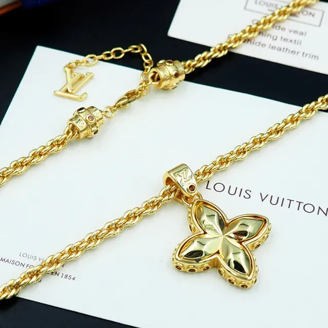Louis Vuitton Four-Petal Pendant Rope Chain Necklace 9