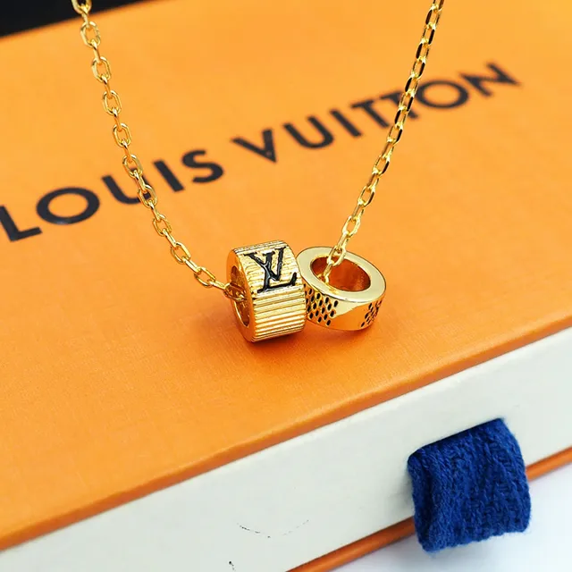 Louis Vuitton Gold Chain Asymmetrical Pendant Layout Necklace 3