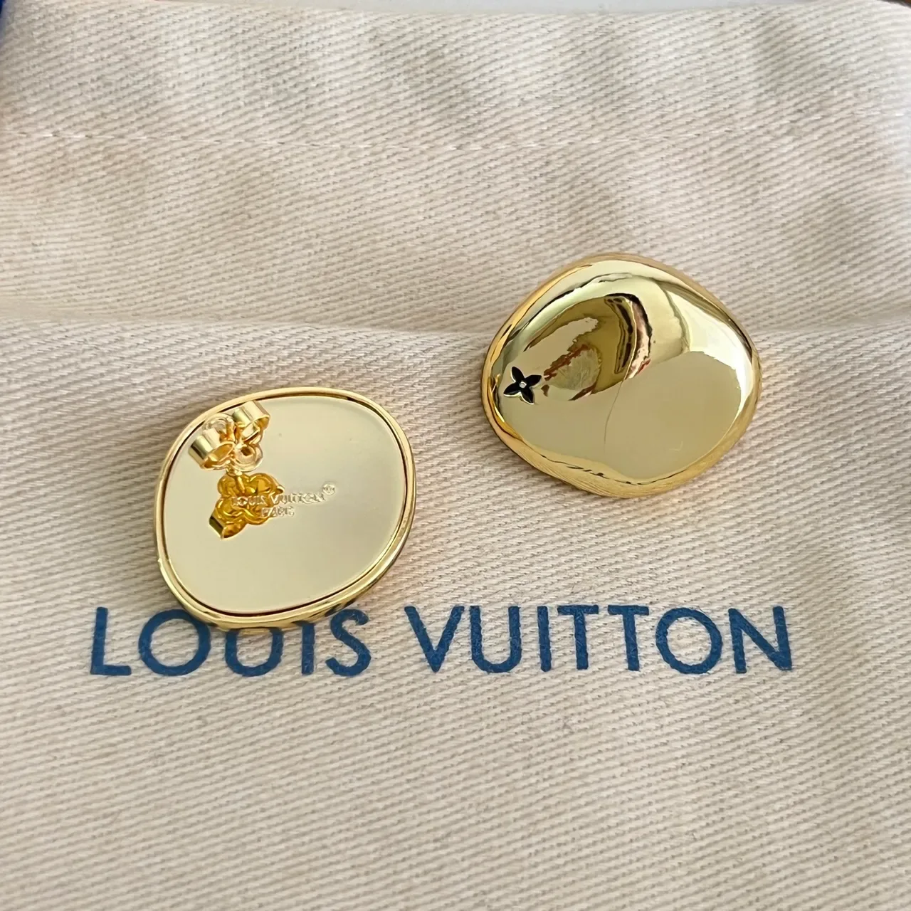 Louis Vuitton Gold-Tone Pebble-Shape Monogram Earrings 3
