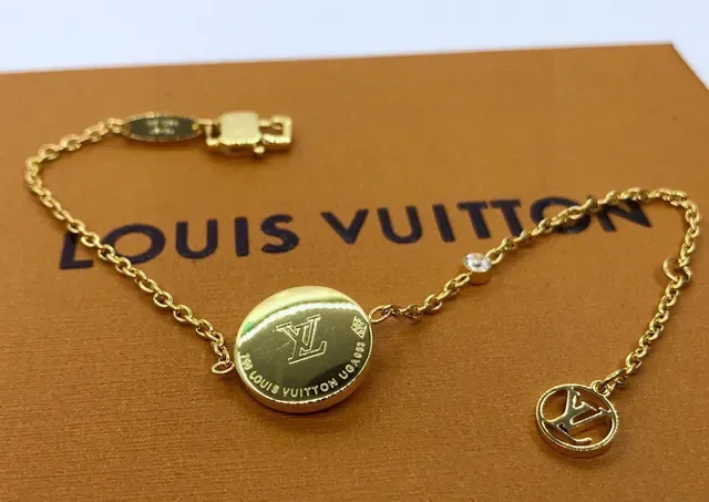 Louis Vuitton Gold White Floral Charm Mother-of-Pearl Inlay Bracelet 6