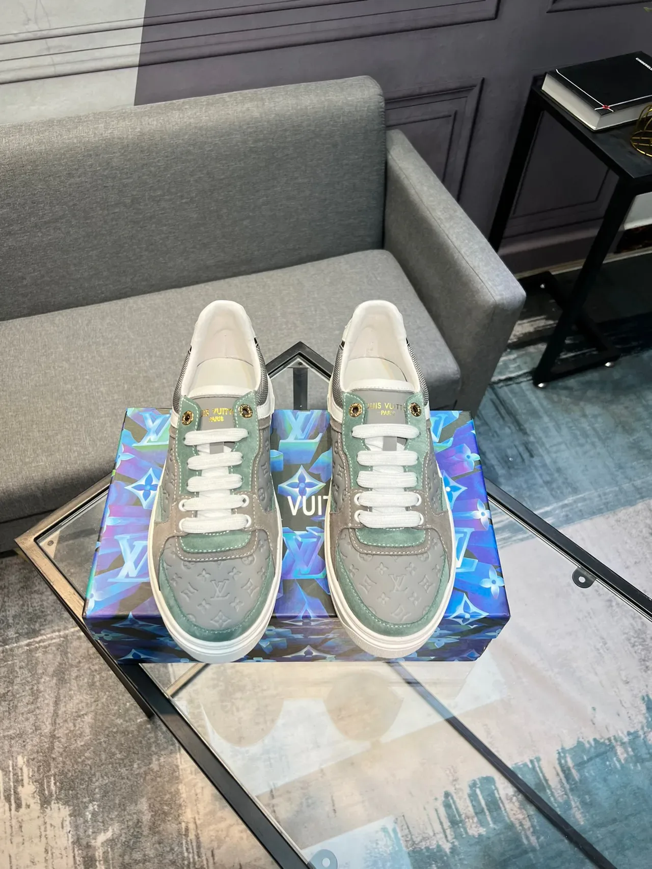 Louis Vuitton Cinza Verde Monogramados Painel Construction Camurça E Malha Mix Tênis Lifestyle 2