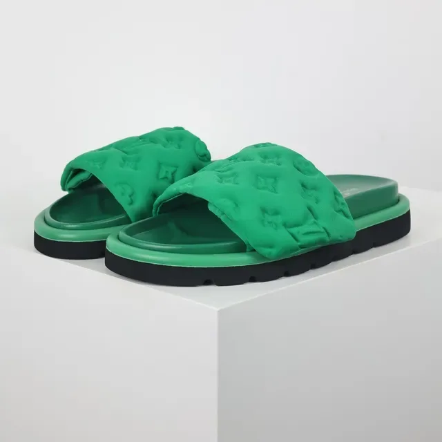 Louis Vuitton Vert Noir Matelassés Sangle Monogramme Semelle Plateforme Bicolore Chaussons 2