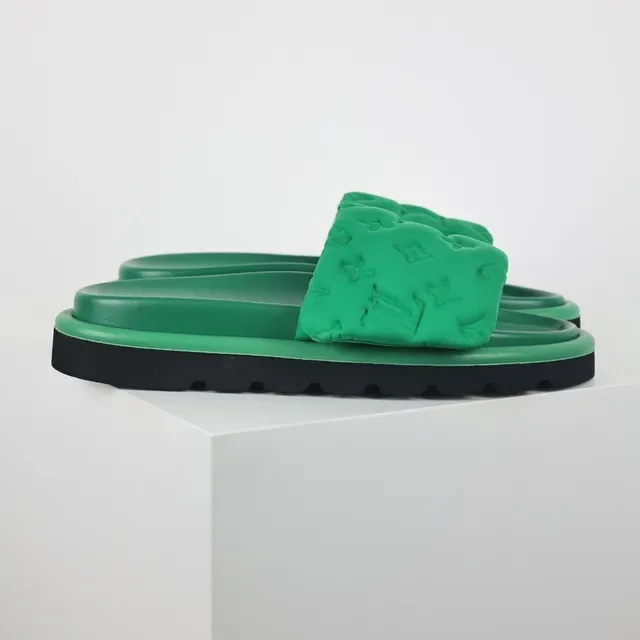 Louis Vuitton Vert Noir Matelassés Sangle Monogramme Semelle Plateforme Bicolore Chaussons 3
