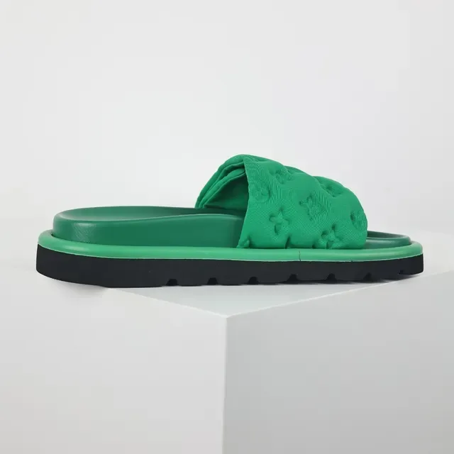 Louis Vuitton Vert Noir Matelassés Sangle Monogramme Semelle Plateforme Bicolore Chaussons 7