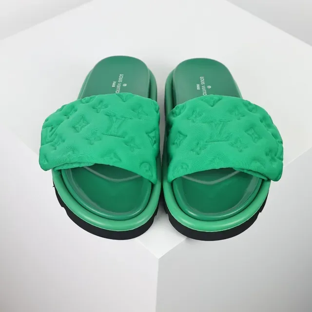 Louis Vuitton Vert Noir Matelassés Sangle Monogramme Semelle Plateforme Bicolore Chaussons 8