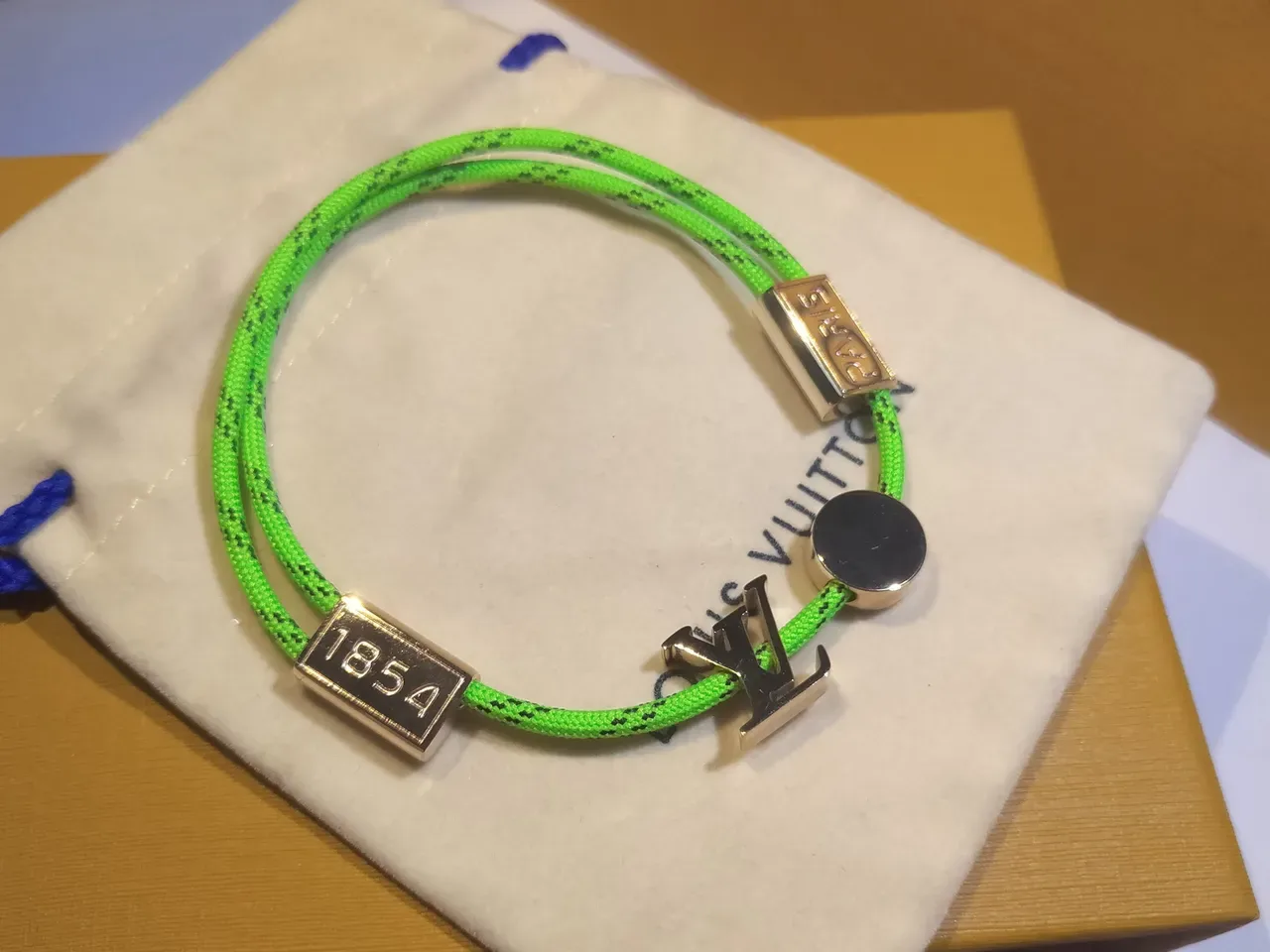 Louis Vuitton Green Gold Neon Braided Cord Rectangular Plaques Bracelet 4