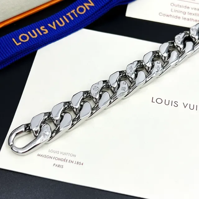 Louis Vuitton Iconic Chain Polished Silver-Tone Monogram Bracelet 2