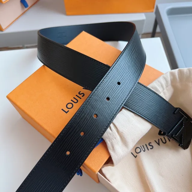 Louis Vuitton Initiales Black Epi Leather Belt 7