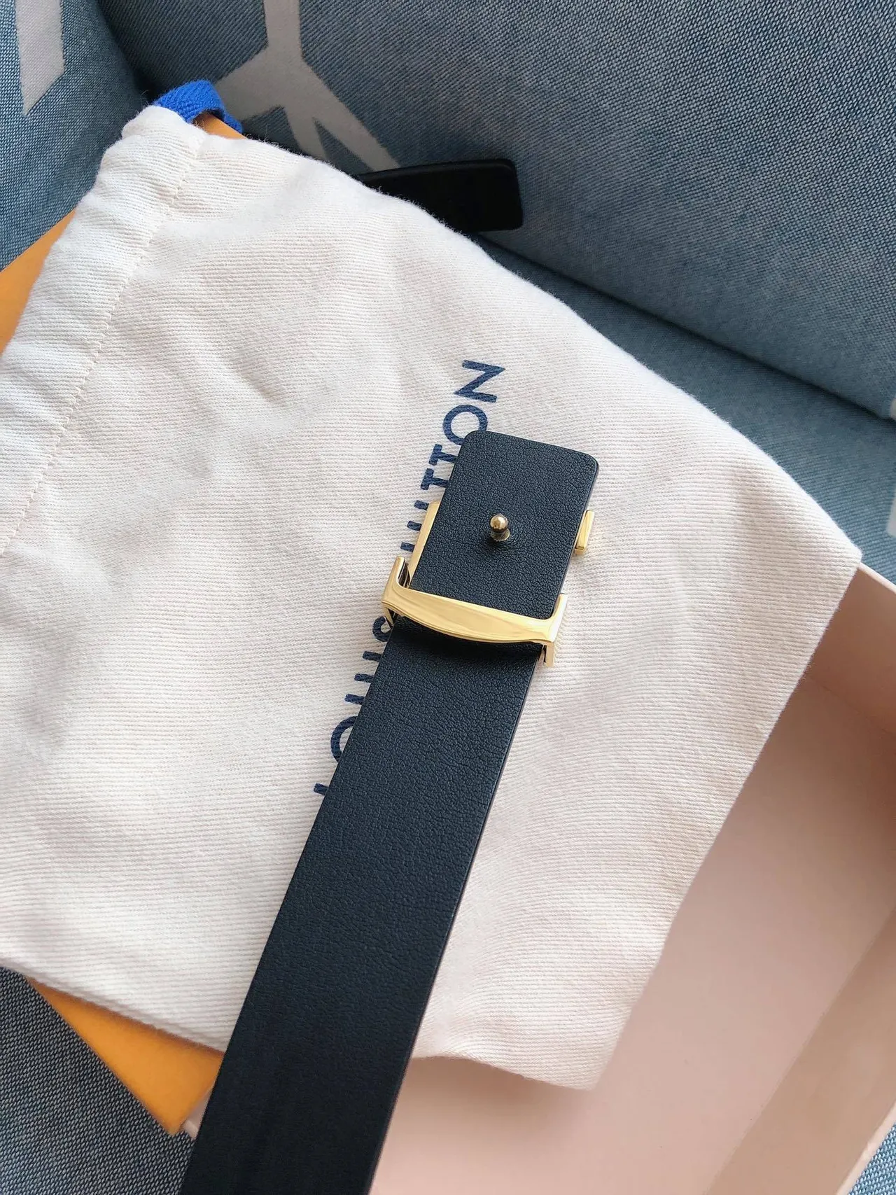 Louis Vuitton LV Belt Black Embossed Leather Gold-Tone Buckle Leather Belt 7