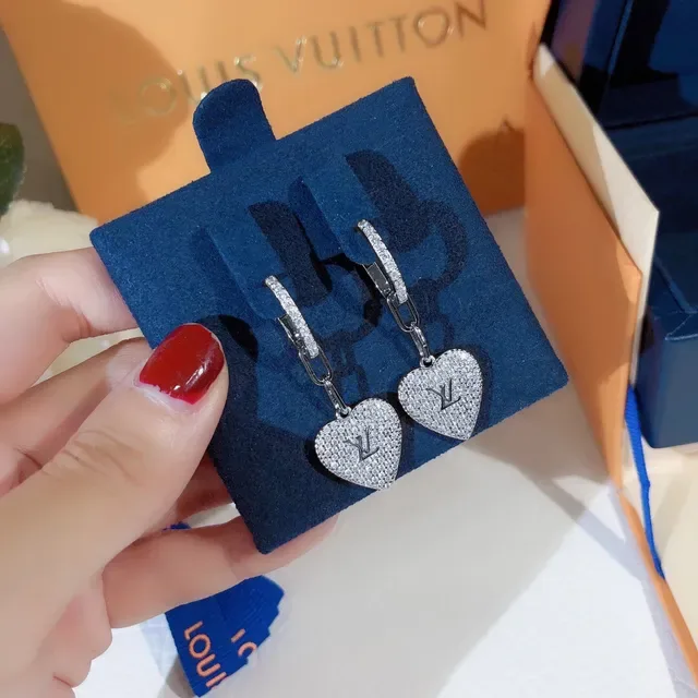 Louis Vuitton LV Heart Pavé Crystal Heart Earrings 4
