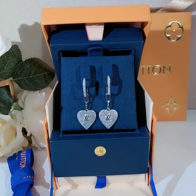 Louis Vuitton LV Heart Pavé Crystal Heart Earrings 7