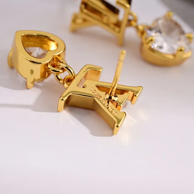 Louis Vuitton LV Iconic Heart Gold-Tone Chain Necklace 5